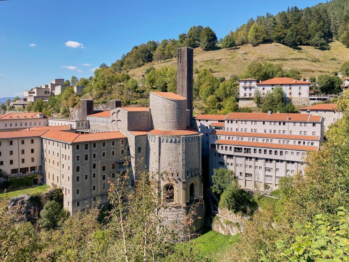 Iraipe Santuario De Arantzazu Hotel Oñate Kültér fotó