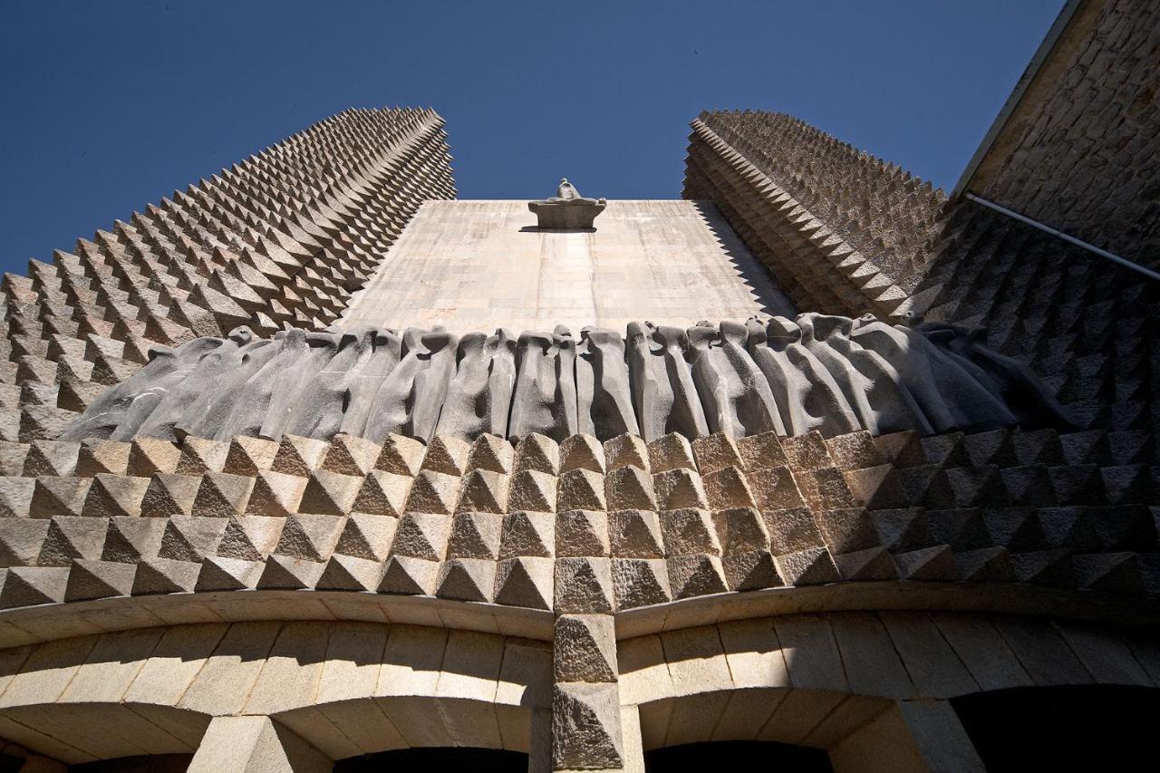Iraipe Santuario De Arantzazu Hotel Oñate Kültér fotó
