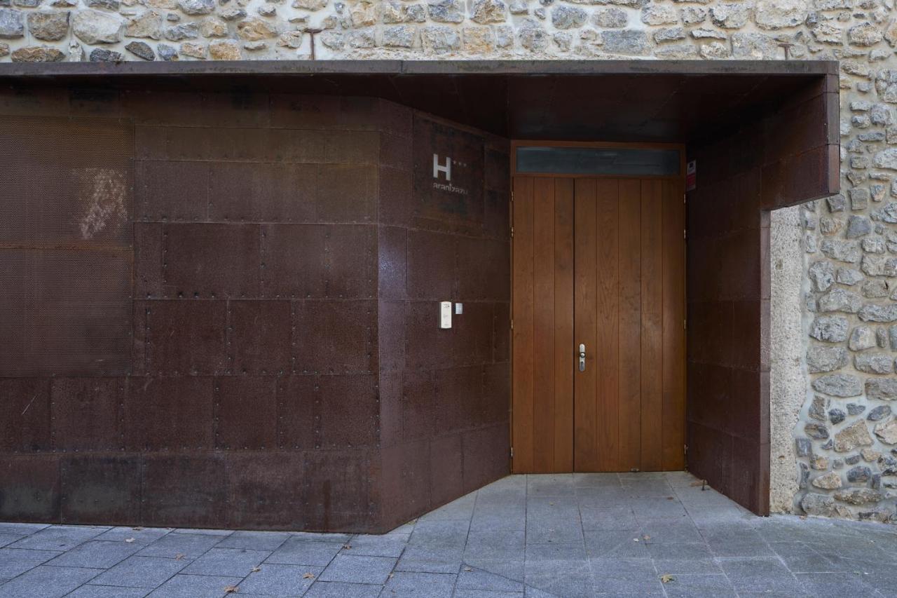 Iraipe Santuario De Arantzazu Hotel Oñate Kültér fotó